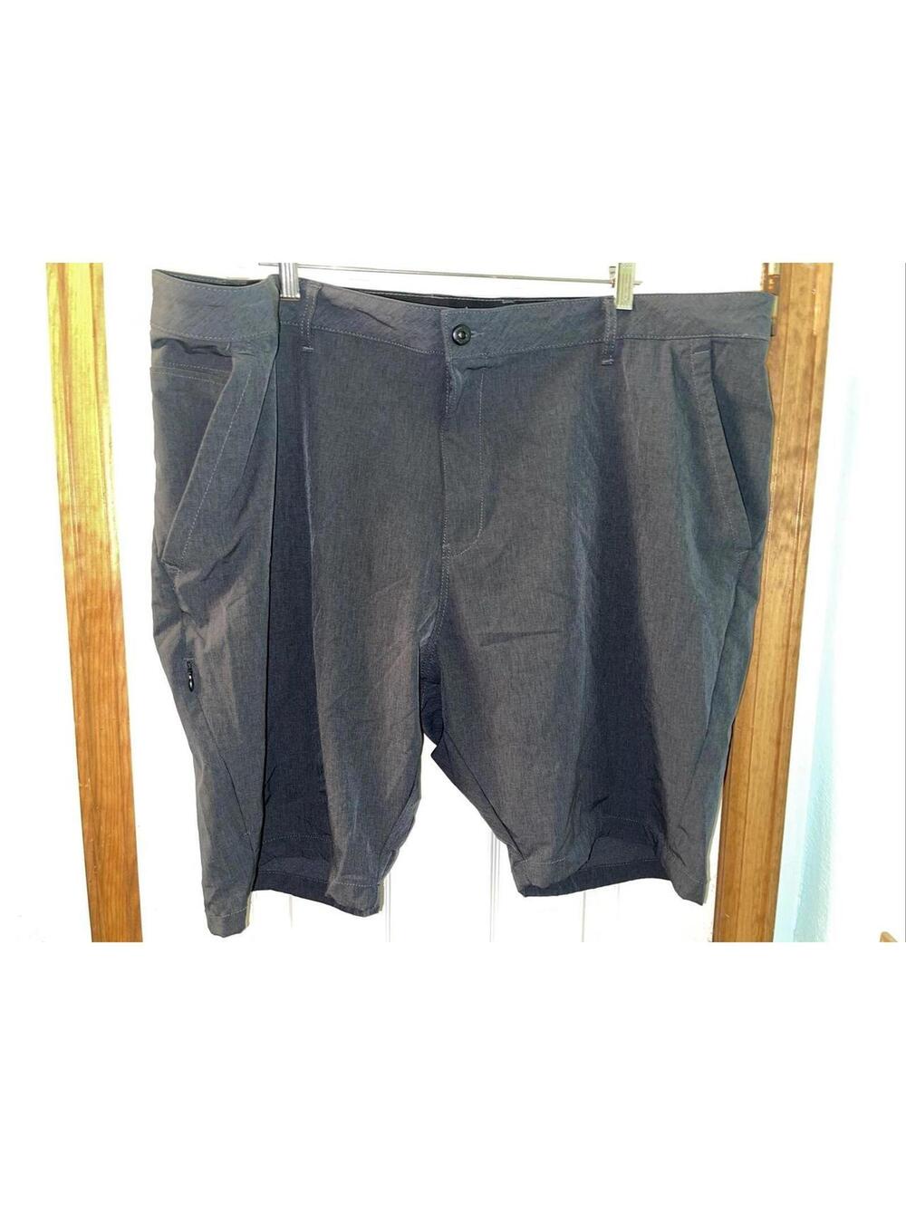 Kenneth Cole Men's Grey Shorts